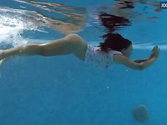 Lingerie Mania presents: Puzan bruhova fat teen in the pool