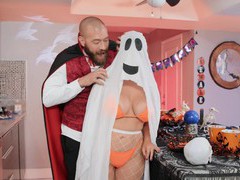 Lingerie Mania presents: Hardcore ffm threesome with stunning emma hix & lasirena69